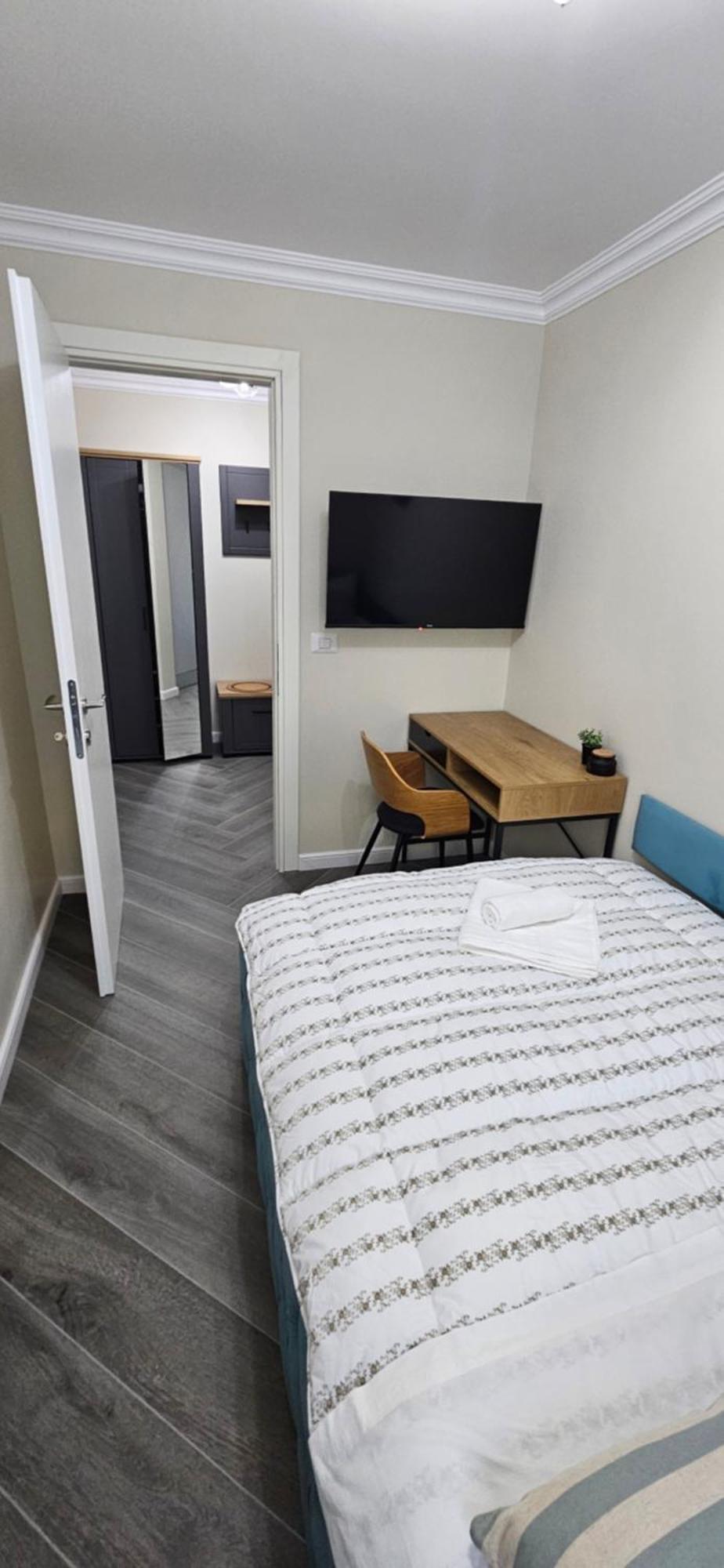 Apartamento White Rezidence II Curtea de Argeş Exterior foto